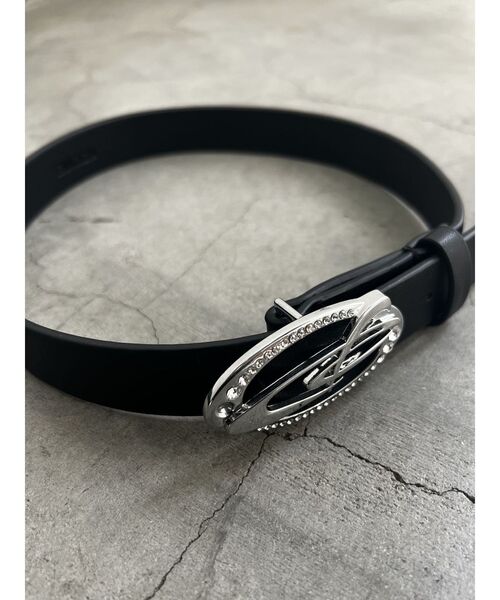 EMODA（エモダ）の「スペイシーストーンロゴベルト（ベルト・レディース・ブラック・FREE）」の3枚目の写真