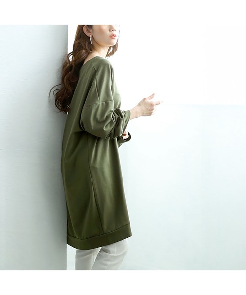GOLDJAPAN(ゴールドジャパン)の「深キーネックチュニックワンピース【大きいサイズ対応】(ワンピース・レディース・ブラック/カーキ/ホワイト・LL/3L/4L/5L)」の14枚目の写真