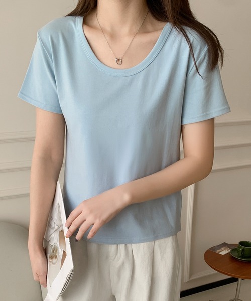 LOWO(ロワ)の「シンプルUネックTシャツ カットソー(Tシャツ/カットソー・レディース・ホワイト/ピンク/ブラック/カーキ/モカ/マスタード/ブラウン/レッド/ブルー・FREE)」の6枚目の写真