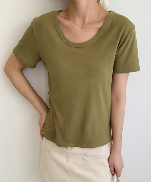 LOWO(ロワ)の「シンプルUネックTシャツ カットソー(Tシャツ/カットソー・レディース・ホワイト/ピンク/ブラック/カーキ/モカ/マスタード/ブラウン/レッド/ブルー・FREE)」の15枚目の写真