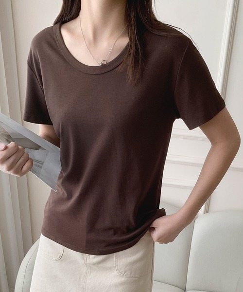 LOWO(ロワ)の「シンプルUネックTシャツ カットソー(Tシャツ/カットソー・レディース・ホワイト/ピンク/ブラック/カーキ/モカ/マスタード/ブラウン/レッド/ブルー・FREE)」の16枚目の写真