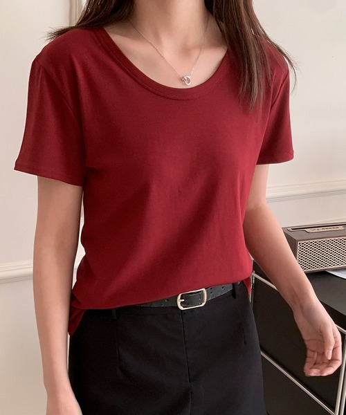 LOWO(ロワ)の「シンプルUネックTシャツ カットソー(Tシャツ/カットソー・レディース・ホワイト/ピンク/ブラック/カーキ/モカ/マスタード/ブラウン/レッド/ブルー・FREE)」の17枚目の写真