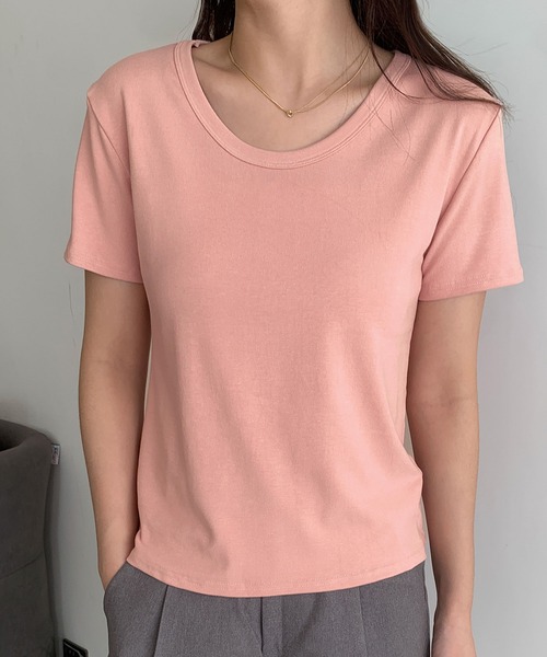 LOWO(ロワ)の「シンプルUネックTシャツ カットソー(Tシャツ/カットソー・レディース・ホワイト/ピンク/ブラック/カーキ/モカ/マスタード/ブラウン/レッド/ブルー・FREE)」の18枚目の写真