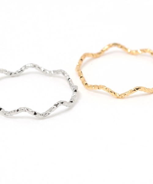 LAKOLE(ラコレ)の「ステンレス変形華奢リング / 327498(リング・レディース・その他2/その他1・FREE)」の3枚目の写真