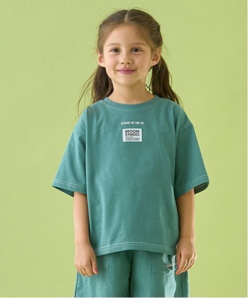 b・ROOM（ビールーム）の「【セットアップ可能】【カイテキ天竺】配色ステッチTシャツ（Tシャツ/カットソー・キッズ・オリーブ/ブラック/ダークブルー/ホワイト系その他/モスグリーン/ダークブラウン/パープル系その他・120cm/150cm/110cm/130cm/100cm/140cm）」の5枚目の写真