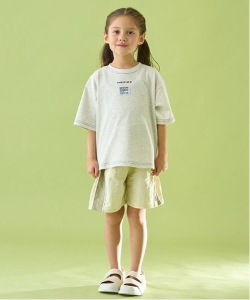 b・ROOM(ビールーム)の「【セットアップ可能】【カイテキ天竺】配色ステッチTシャツ【子供服】【キッズ】【男の子】【女の子】(Tシャツ/カットソー・キッズ・オリーブ/ブラック/ダークブルー/ホワイト系その他/モスグリーン/ダークブラウン/パープル系その他・120cm/150cm/110cm/130cm/100cm/140cm)」の19枚目の写真
