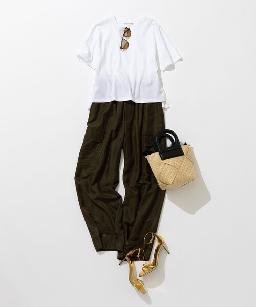 23区(ニジュウサンク)の「【速乾性/汗じみ防止】半袖 クロップド IT Tシャツ(Tシャツ/カットソー・レディース・ベージュ系/スカイブルー系/ダークブラウン系/ホワイト系/ライトオレンジ系・38)」の8枚目の写真