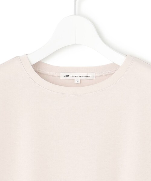 23区(ニジュウサンク)の「【速乾性/汗じみ防止】半袖 クロップド IT Tシャツ(Tシャツ/カットソー・レディース・ベージュ系/スカイブルー系/ダークブラウン系/ホワイト系/ライトオレンジ系・38)」の14枚目の写真
