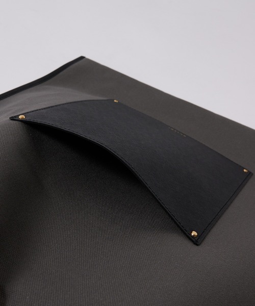 CULLNI（クルニ）の「【CULLNI】別注Leather Pocket Canvas Eco Tote（トートバッグ・メンズ・グレー/ブラック/ベージュ・フリー）」の9枚目の写真
