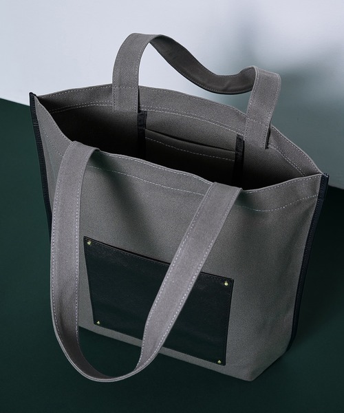 CULLNI(クルニ)の「【CULLNI】別注Leather Pocket Canvas Eco Tote(トートバッグ・メンズ・グレー/ブラック/ベージュ・フリー)」の21枚目の写真