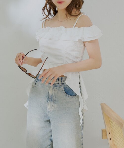 Chico（チコ）の「【水着/トップス】ドロップフリルペプラムトップス（水着・レディース・ブラック/ホワイト/ブルー/ホワイト系その他/ブラウン・FREE）」の22枚目の写真