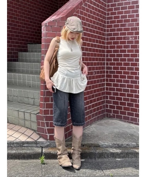 LAGUA GEM(ラグアジェム)の「ZIP POINT CROPPED デニム(デニムパンツ・レディース・ブルー/ブラック・X-SMALL/SMALL/MEDIUM)」の15枚目の写真
