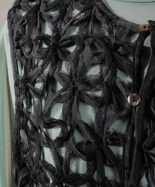 最終値下げ【カナダグース】 ♡ベスト♡ワッペン刺繍【S】黒 カナダグース ワッペン 黒