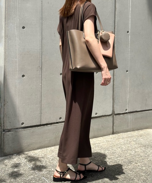 キーネックカットジョーゼットワンピース Emma Taylor│STYLEDOOR