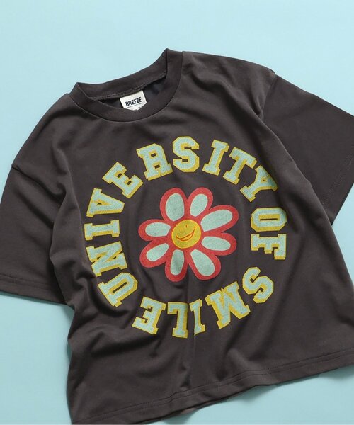 BREEZE（ブリーズ）の「【吸水速乾】EASYドライ バリエーション半袖Tシャツ（Tシャツ/カットソー・キッズ・グレー/オフホワイト/サックスブルー/グリーン/ピンク/レインボー/ベージュ/チャコール/オレンジ/イエロー・80/90/100/110/120/130/140）」の4枚目の写真