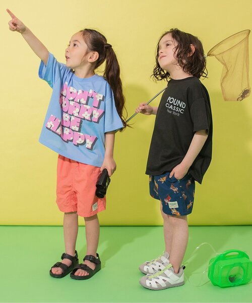 BREEZE（ブリーズ）の「【吸水速乾】EASYドライ バリエーション半袖Tシャツ（Tシャツ/カットソー・キッズ・グレー/オフホワイト/サックスブルー/グリーン/ピンク/レインボー/ベージュ/チャコール/オレンジ/イエロー・80/90/100/110/120/130/140）」の16枚目の写真