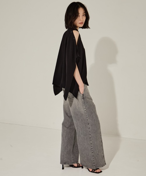 STUDIOUS（ステュディオス）の「【STUDIOUS/ステュディオス】Side Folded Jeans/サイドフォールデッドジーンズ（デニムパンツ・レディース・ダークインディゴブルー/ライトグレー・1/2）」の5枚目の写真