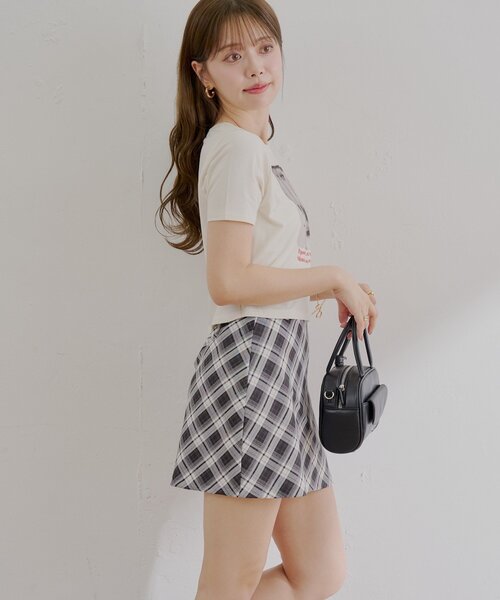 Chico（チコ）の「チェックミニボックススカート（スカート・レディース・ブラック/ブラウン/グレー・FREE）」の12枚目の写真