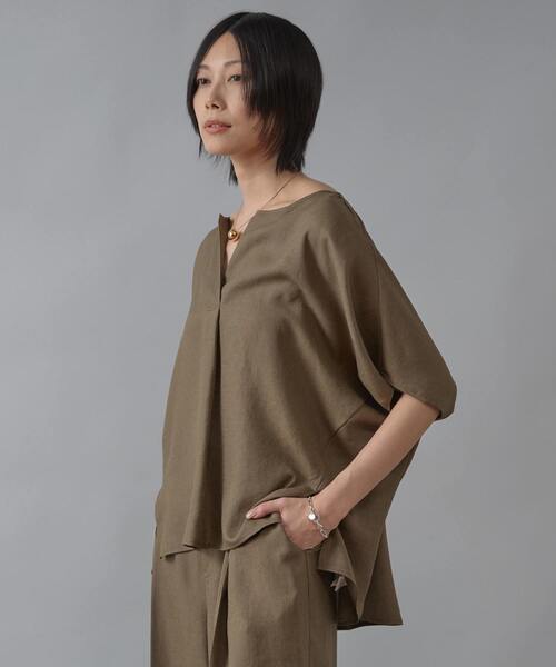 Liesse（リエス）の「《 定番 》トリアセ混スキッパードルマンブラウス（シャツ/ブラウス・レディース・カーキ/ブラック/ベージュ・FREE）」の3枚目の写真
