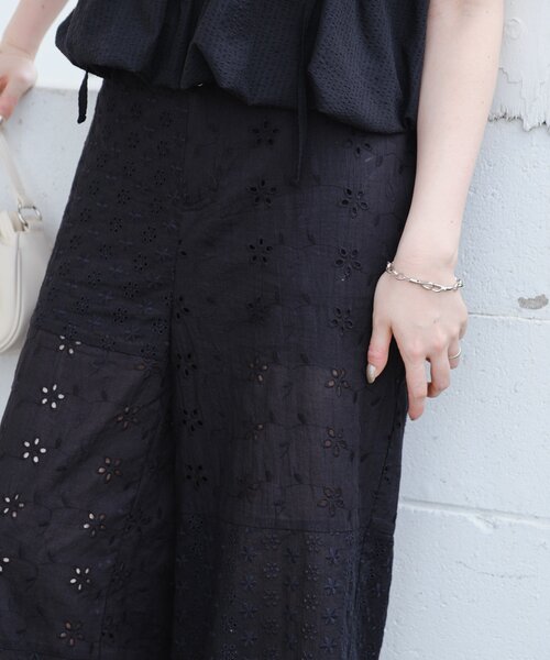 Kastane 1日限定販売　レースパッチワークパンツ　ブラック kastane 1日限定販売 レースパッチワークパンツ - メルカリ