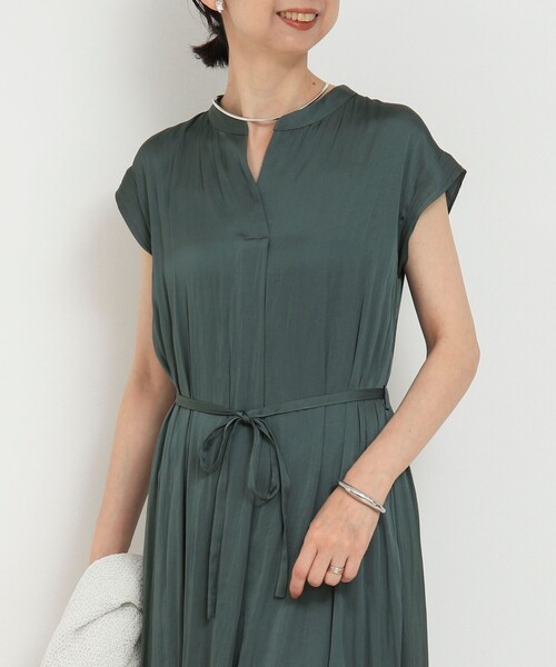 NOLLEY'S LIGHT（ノーリーズライト）の「フロントタックバンドカラーワンピース（ワンピース・レディース・ダークグリーン/ブラウン/ベージュ・38）」の10枚目の写真