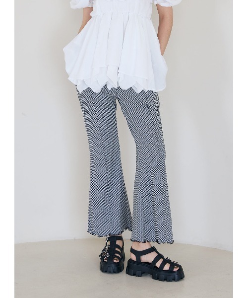 COEL（コエル）の「メロウフレアパンツ（その他パンツ・レディース・ブラック/チェック・38/36）」の2枚目の写真