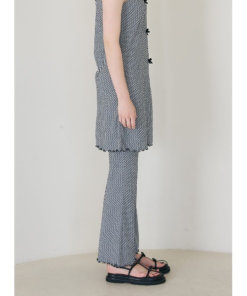 COEL（コエル）の「メロウフレアパンツ（その他パンツ・レディース・ブラック/チェック・38/36）」の5枚目の写真