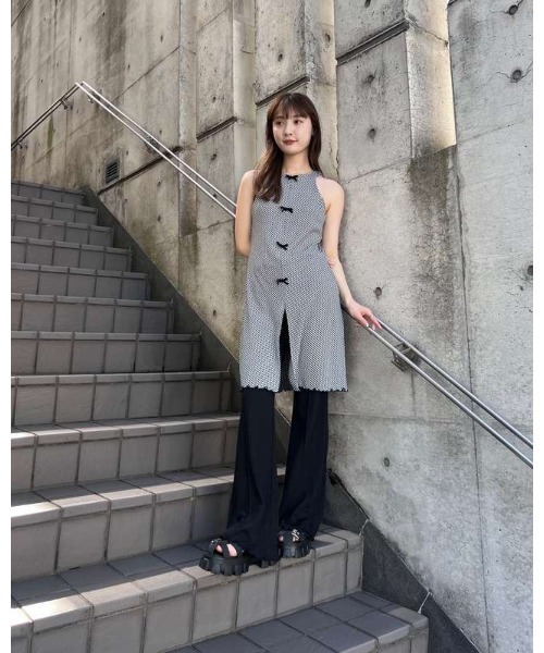 COEL（コエル）の「メロウフレアパンツ（その他パンツ・レディース・ブラック/チェック・38/36）」の3枚目の写真