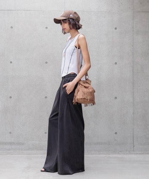 PAGEBOY(ページボーイ)の「ハイショクパイピングノースリーブ(タンクトップ・レディース・ブラック/オフホワイト/グリーン系その他4・FREE)」の12枚目の写真