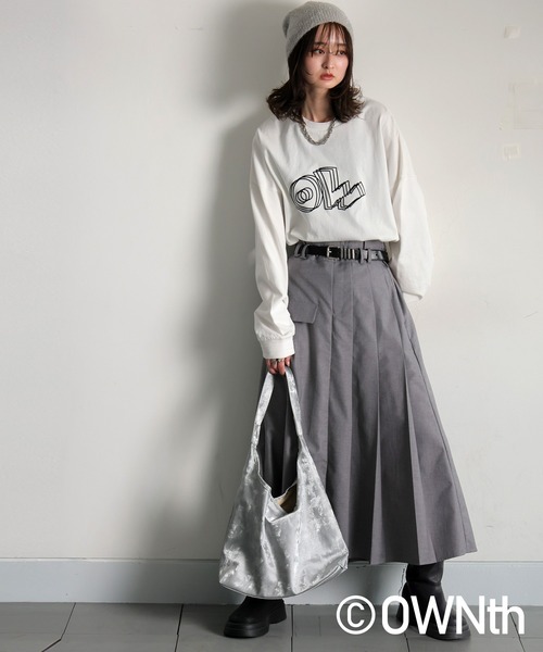 antiqua（アンティカ）の「ふくれデザインロゴロンT（Tシャツ/カットソー・レディース・ブラック/ホワイト・P/R）」の6枚目の写真