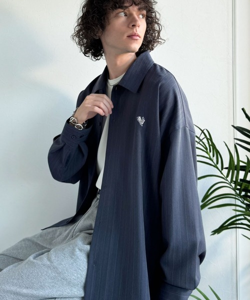 Classical Origin（クラシカルオリジン）の「「日常をアップデート。」刺繍入りウールライクストライプ柄オーバーサイズシャツ（長袖）/Wool-Feel Fabric Embroidered Stripe Pattern Oversized Shirt（シャツ/ブラウス・メンズ・チャコールグレー/グレー/ダークネイビー/ベージュ・LARGE/MEDIUM/SMALL）」の19枚目の写真