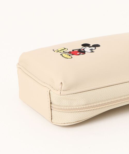 Disney(ディズニー)の「Mickey/Arnold Palmer/シェアスマホショルダーバッグ(ショルダーバッグ・レディース・ブラック/ベージュ・F)」の9枚目の写真