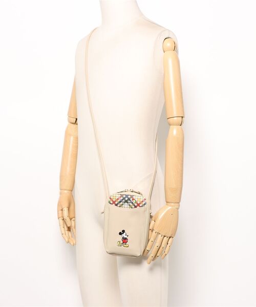 Disney(ディズニー)の「Mickey/Arnold Palmer/シェアスマホショルダーバッグ(ショルダーバッグ・レディース・ブラック/ベージュ・F)」の12枚目の写真