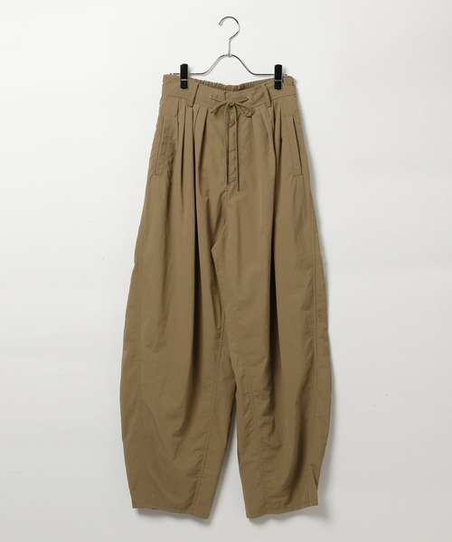 BAYFLOW（ベイフロー）の「【EF(エフ)】タックボリュームパンツ（WOMEN）（その他パンツ・レディース・イエロー/カーキ・FREE）」の4枚目の写真