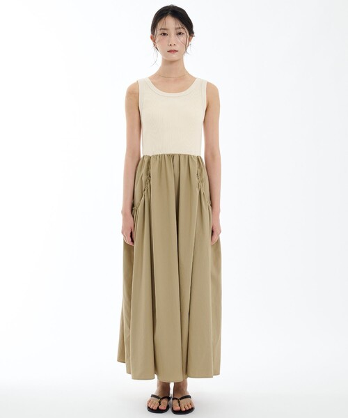 PUBLIC TOKYO（パブリックトウキョウ）の「ドッキングフレアワンピ（ワンピース・レディース・ワイン/ブラック/ホワイト・1/2）」の13枚目の写真