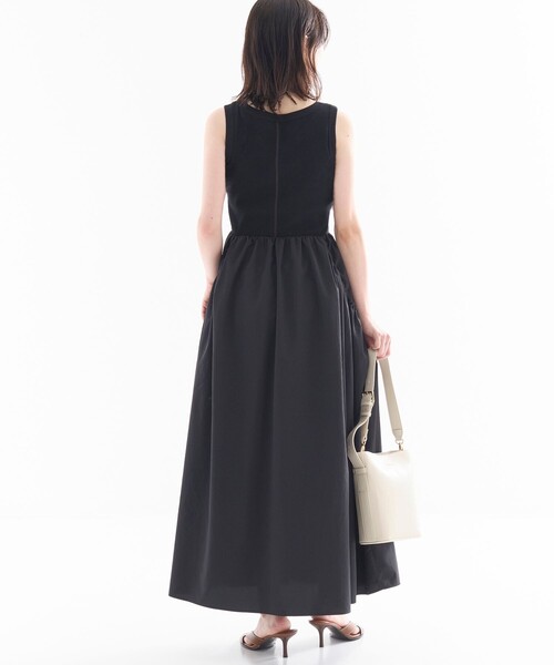 PUBLIC TOKYO（パブリックトウキョウ）の「ドッキングフレアワンピ（ワンピース・レディース・ワイン/ブラック/ホワイト・1/2）」の12枚目の写真