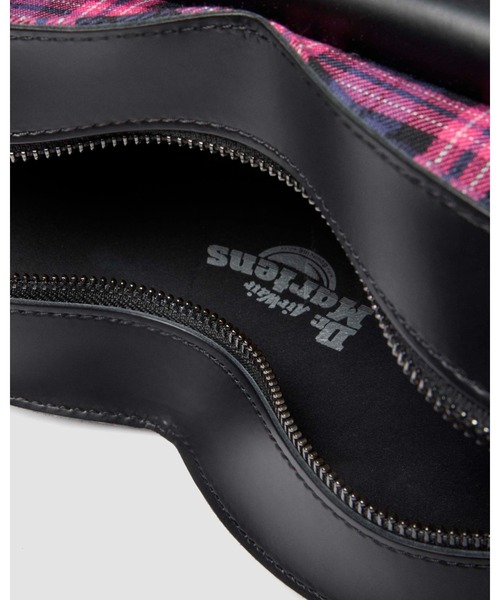 Dr. Martens（ドクターマーチン）の「Dr. Martens/ドクターマーチン ハート バックパック 41743001（バックパック/リュック・レディース・マルチ・FREE）」の9枚目の写真