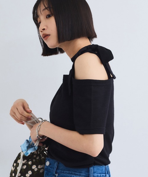 VICKY(ビッキー)の「ワンショルリボンカットトップス≪手洗い可能≫(Tシャツ/カットソー・レディース・オフホワイト/イエロー/ブラック・M)」の18枚目の写真