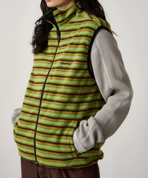 Gramicci（グラミチ）の「THERMAL FLEECE REVERSIBLE VEST｜サーマルフリースリバーシブルベスト（ベスト・メンズ・ブラウン系/ヘザーグレー/グリーン系その他/ネイビー/レッド系その他・M/S/XS/XXL/XL/L）」の4枚目の写真