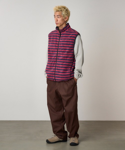 Gramicci（グラミチ）の「THERMAL FLEECE REVERSIBLE VEST｜サーマルフリースリバーシブルベスト（ベスト・メンズ・ブラウン系/ヘザーグレー/グリーン系その他/ネイビー/レッド系その他・M/S/XS/XXL/XL/L）」の5枚目の写真