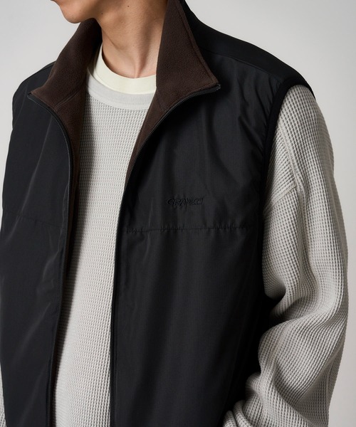 Gramicci（グラミチ）の「THERMAL FLEECE REVERSIBLE VEST｜サーマルフリースリバーシブルベスト（ベスト・メンズ・ブラウン系/ヘザーグレー/グリーン系その他/ネイビー/レッド系その他・M/S/XS/XXL/XL/L）」の17枚目の写真