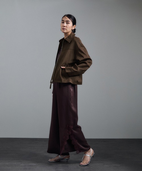 SALON adam et rope'（サロン アダム エ ロペ）の「【WEB限定】スウェードライクダブルジップブルゾン（ブルゾン・レディース・キャメル/ブラウン・FREE）」の6枚目の写真