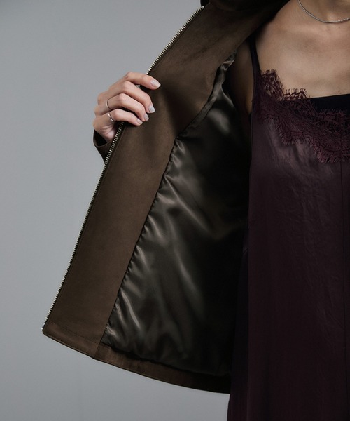 SALON adam et rope'（サロン アダム エ ロペ）の「【WEB限定】スウェードライクダブルジップブルゾン（ブルゾン・レディース・キャメル/ブラウン・FREE）」の21枚目の写真