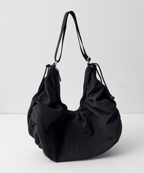 THE PAUSE(ザ ポーズ)の「【THE PAUSE】ギャザーショルダーBAG(ショルダーバッグ・レディース・アイボリー/ブラック・FREE)」の11枚目の写真