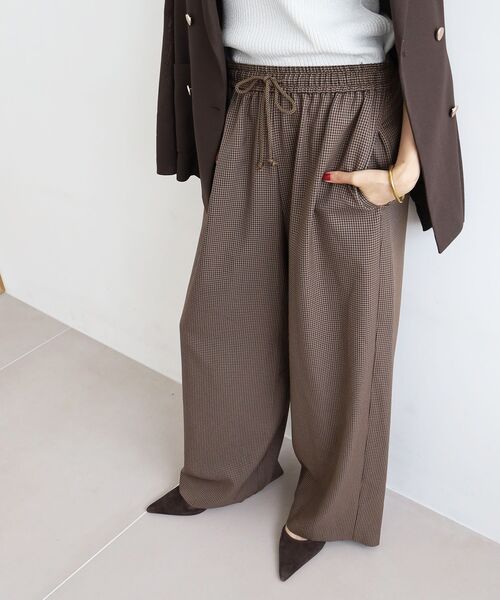 le.coeur blanc(ルクールブラン)の「《手洗い可能》ガンクラブチェックドロストパンツ(その他パンツ・レディース・ベージュ系その他2/ブラウン系その他2・38)」の1枚目の写真