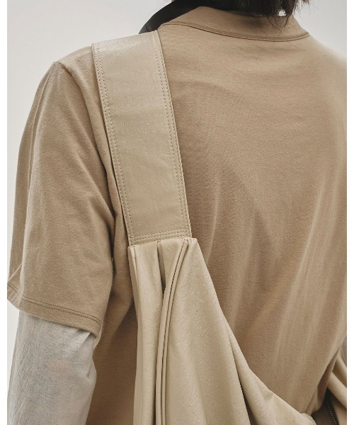 TODAYFUL(トゥデイフル)の「TODAYFUL Ecoleather Shoulder Bag 12521019(ショルダーバッグ・レディース・ブラウン/ブラック/オフホワイト・FREE)」の6枚目の写真
