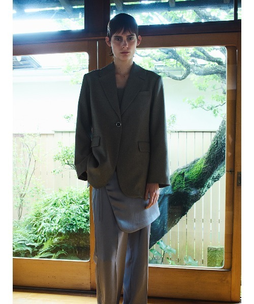CIS.（シス）の「CIS． シグナルポイントジャケット ウォッシャブル ストレッチ ツイードライクポリエステル 無地（テーラードジャケット・レディース・グレー/ベージュ・36(7号)/38(9号)）」の2枚目の写真