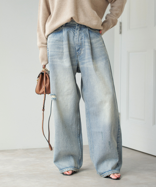 Spick & Span（スピックアンドスパン）の「5 1/2 TUCKBARREL DENIM（デニムパンツ・レディース・ブルー系その他/サックスブルー・28/27）」の13枚目の写真