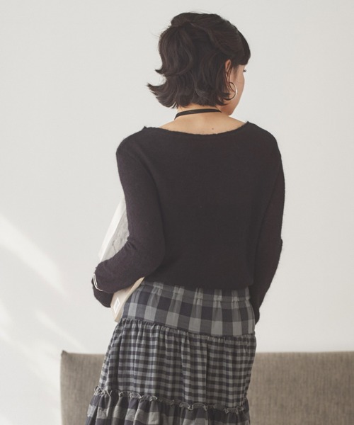 LAULEN(ローレン)の「wool mohair 2way sheer knit /ウールモヘアブレンド2ウェイシアーニット(ニット/セーター・レディース・ホワイト/グレー/ブラック・FREE)」の8枚目の写真