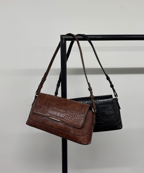 NICOLE white（ニコルホワイト）の「クロコ型押しスクエアバッグ（ショルダーバッグ・レディース・ブラウン/ブラック・FREE）」の18枚目の写真